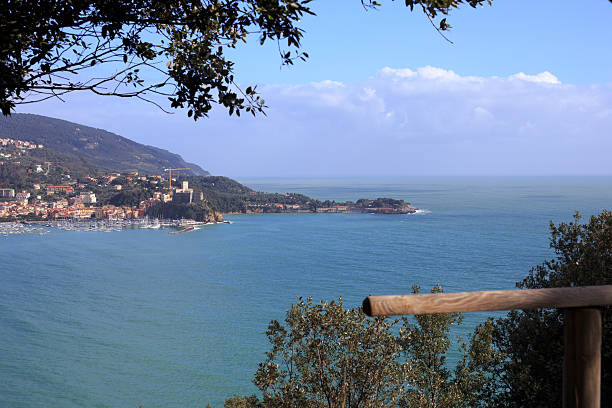 lerici - tegole ストックフォトと画像