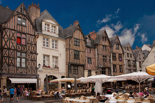 Place Plumereau in Tours the medieval square: place plumereau in the vieux tours loire valley photos stock pictures, royalty-free photos & images