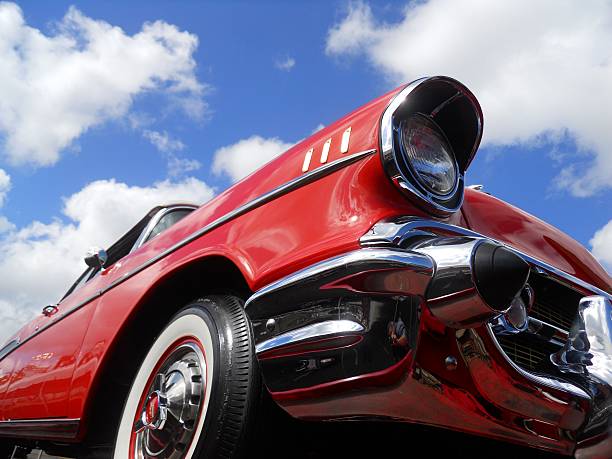 chevy 1957 bel air-rot - 1957 stock-fotos und bilder