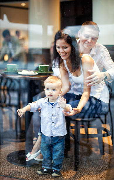 istock Family in a cafe 498581661