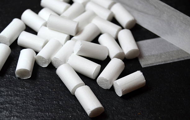 istock Filters of various sizes for cigarettes 498598419