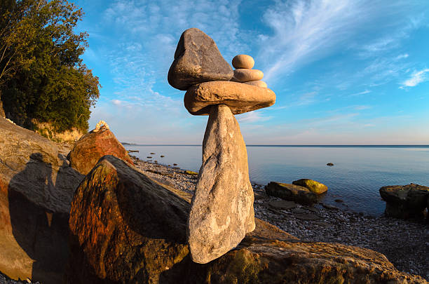 istock Stones on the rocky coast 498603118