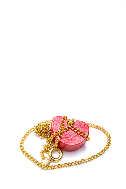 istock Wooden chained heart 498616315