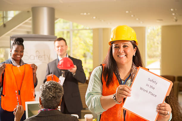 istock Safety in the workplace. Presentation to construction workers. 498633795
