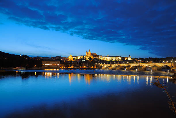 istock Evening view of Prague castle and Charles Bridge 498682683