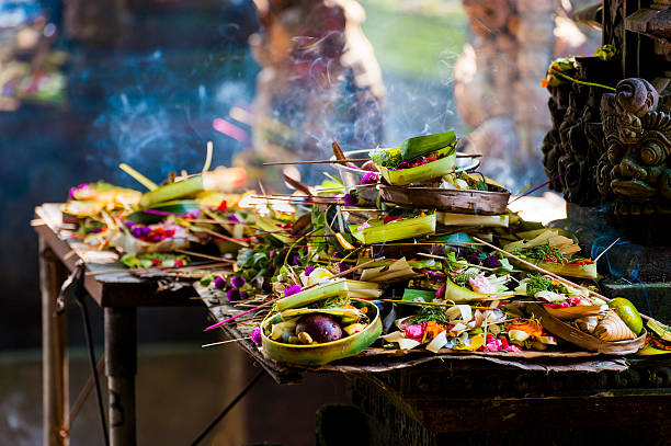 istock Hindu Temple Offerings 498685063