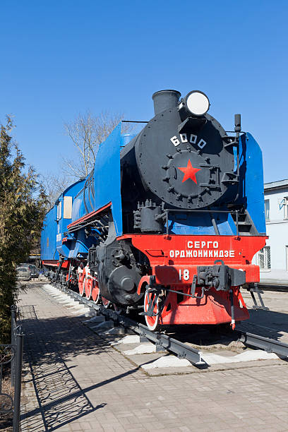 dampflokomotive sergo ordzhonikidze w lokomotywa depot w vologda, rosja - matthew spring zdjęcia i obrazy z banku zdjęć