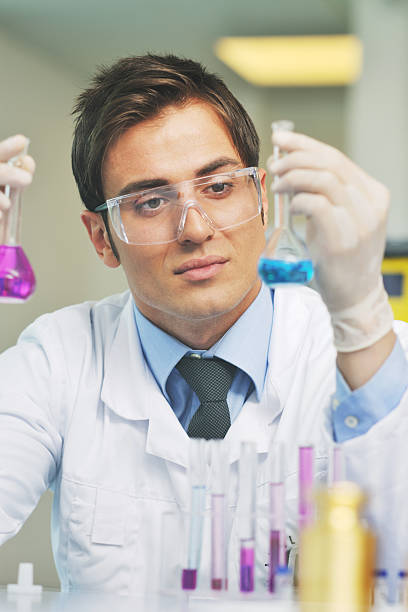 istock research and  science people  in laboratory 498709383