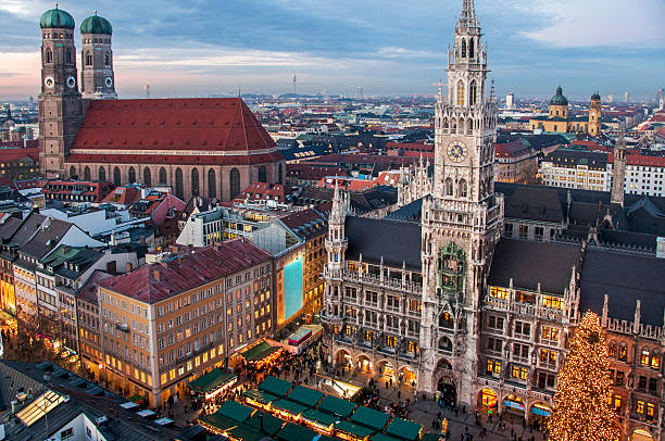istock Town Hall and Frauenkirche Munich 498713010