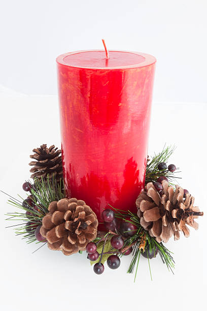 istock Holiday Candle Decoration 498718262