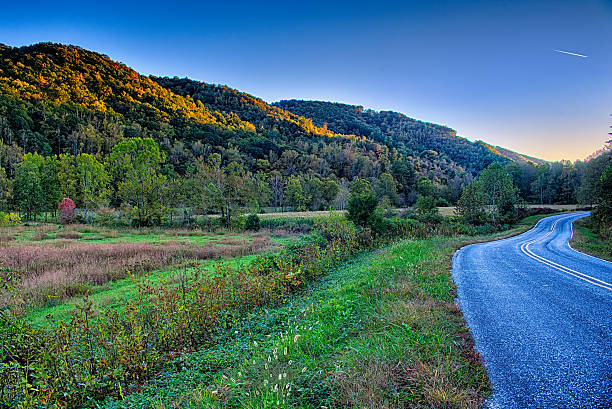 istock driving through  blue ridge mountains national park 498719456