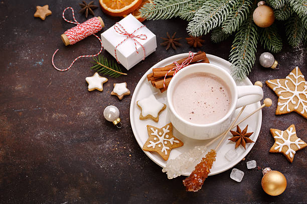istock Homemade gingerbread cookies and hot chocolate 498735728