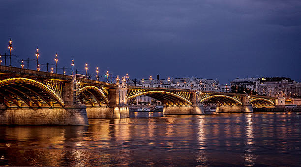 margit puente - margit bridge fotos fotografías e imágenes de stock