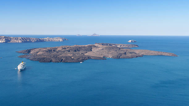 istock Nea Kameni Island 498754375