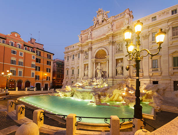 istock Fountain di Trevi in Rome, Italy 498770364