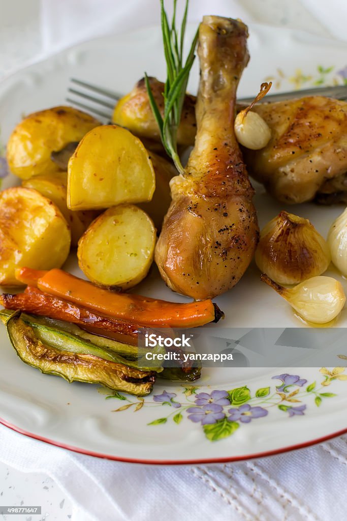 Pollo asado piernas - Foto de stock de Ajo libre de derechos