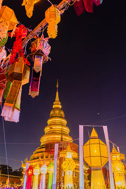 istock Gold pagoda and lantern hung up on the rail 498806966