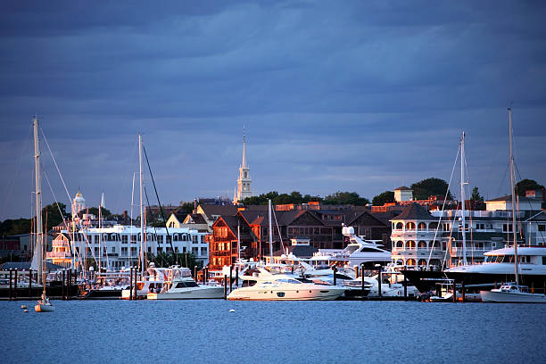 newport, rhode island - rhode island photos et images de collection