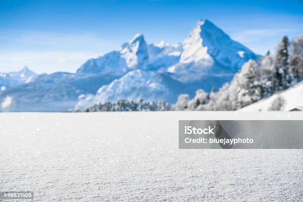 Photo libre de droit de Paysage Idyllique Dans Les Alpes Bavaroises Berchtesgaden En Allemagne banque d'images et plus d'images libres de droit de Neige