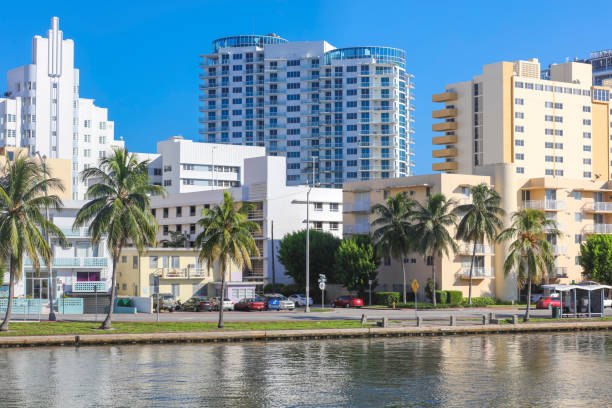 istock Hotel buildings in Miami Beach, Florida 498862156