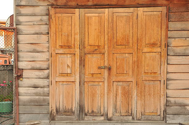 istock wood door 498864034