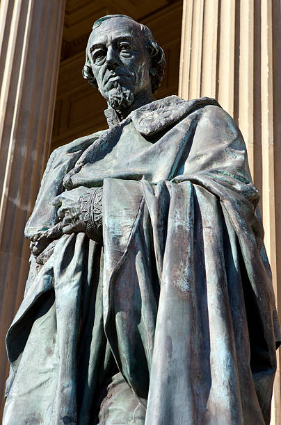 istock Benjamin Disraeli Statue outside St. George's Hall in Liverpool 498900913