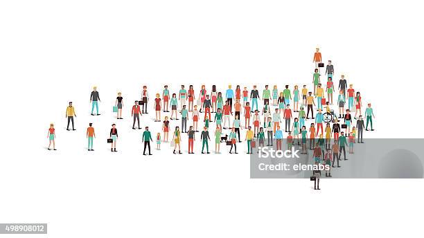 Ilustración de Multitud De Gente Reunida En Forma De Flecha y más Vectores Libres de Derechos de Liderazgo - Liderazgo, Señal de flecha, Personas