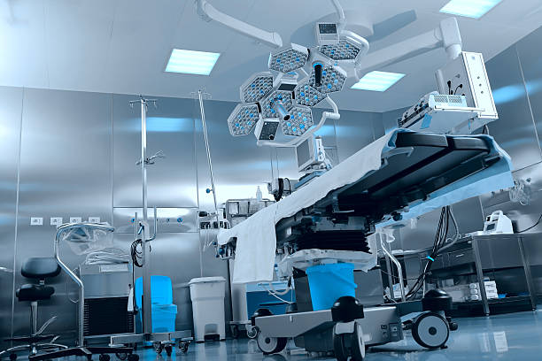 Surgical operating room Surgical operating room with equipment medical equipment stock pictures, royalty-free photos & images