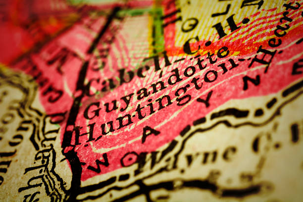 istock Huntington | West Virginia on an Antique map 498921314