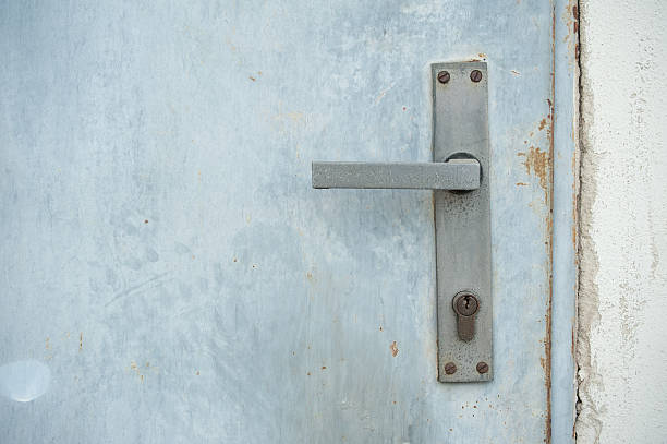 istock Detail of the lock 498923647