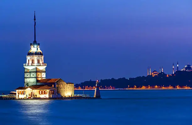 The Maiden tower in Istanbul at dawn