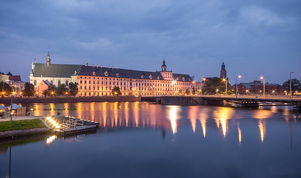 istock Odra river waterfront in Wroclaw, Poland 498953190
