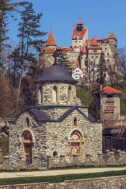 castelo de bran, roménia - vlad vi imagens e fotografias de stock