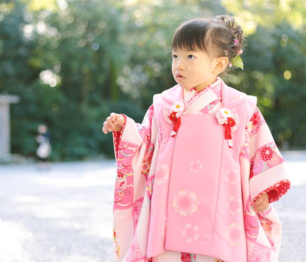 istock Kimono girl 498999762