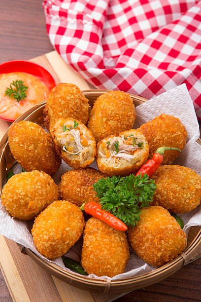 istock Fried chicken and vegetables croquettes 499000924