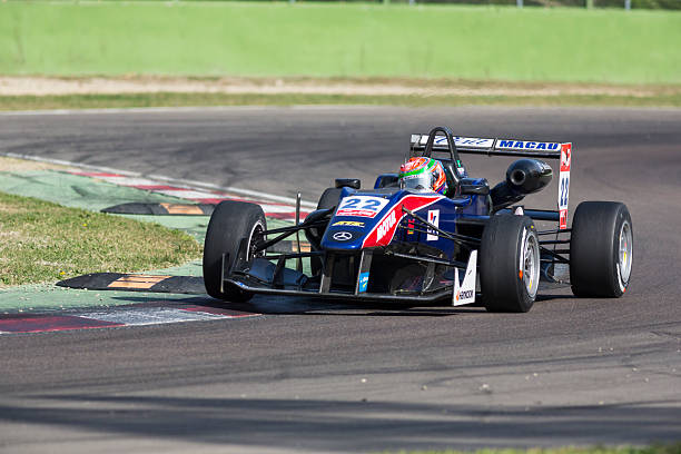 fia fórmula 3 campeonato europeo de - paddock fotografías e imágenes de stock