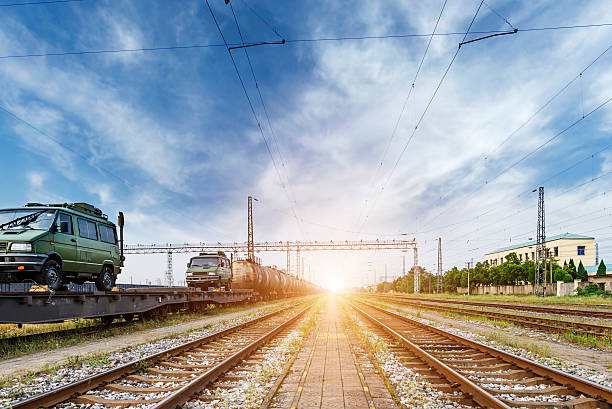 て、片道の鉄道 - the way forward flash ストックフォトと画像