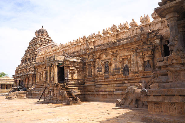 istock Gangaikonda cholapuram temple 499049206