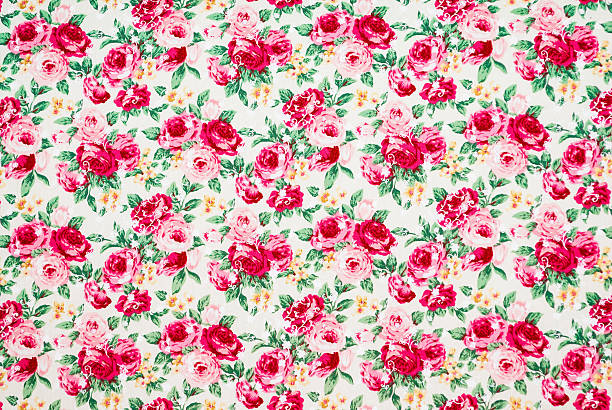 istock Red and Pink Roses Background/ Texture 499057615