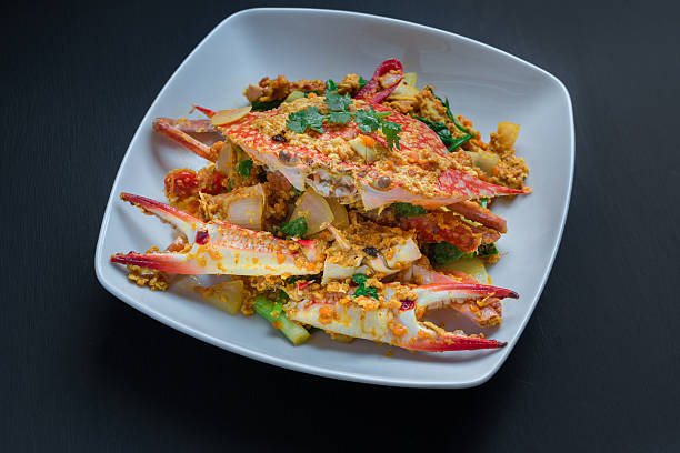 istock Stirred Fried Crab with Curry Powder 499059956