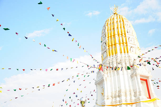 istock Stupa in Watyai temple 499088588