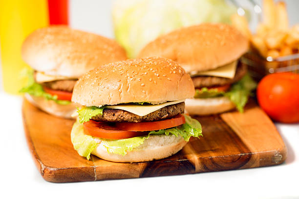 istock Classic Hamburgers with cheese 499092484