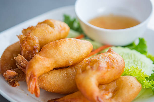 istock Batter fried prawns with plum sauce and vegetable 499093164