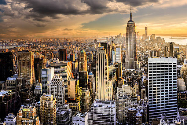 istock New York City Skyline - Midtown and Empire State 499098920
