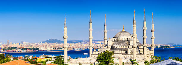 голубая �мечеть в конце дня, солнце, стамбул, турция - sultan ahmed mosque стоковые фото и изображения