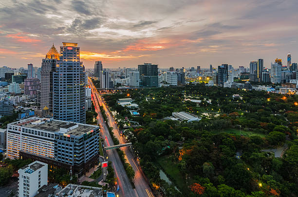 istock Sunset in Bangkok with Lumpini park 499110417