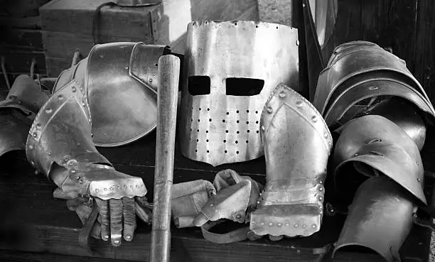 Black and white image of a  knights suit of armour