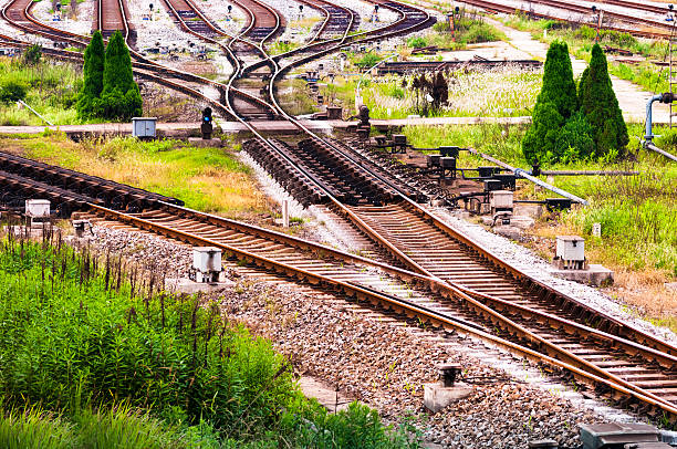 て、片道の鉄道 - the way forward flash ストックフォトと画像