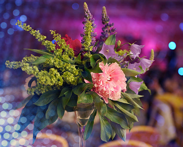 istock Floral bouquet at the banquet 499115099