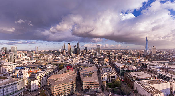 istock Panoramic skyline of London 499120534